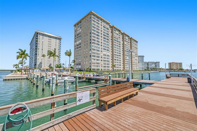 5220 BRITTANY DR S 901, St Petersburg, FL 33715