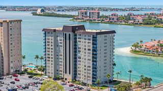 5220 BRITTANY DR S 901, St Petersburg, FL 33715