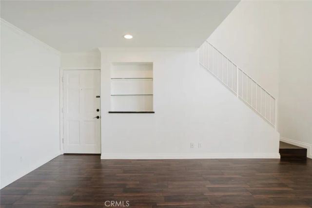 21529 Saticoy Street 217, Canoga Park, CA 91304