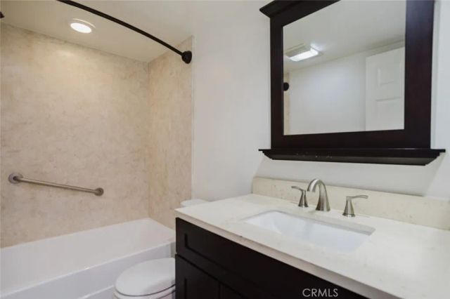 21529 Saticoy Street 217, Canoga Park, CA 91304