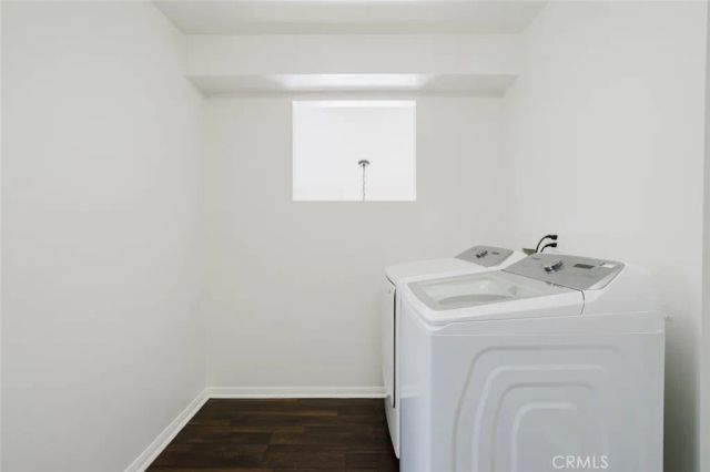 21529 Saticoy Street 217, Canoga Park, CA 91304