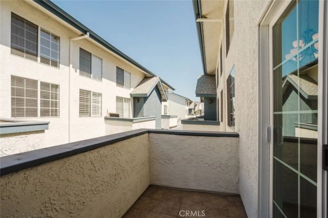21529 Saticoy Street 217, Canoga Park, CA 91304