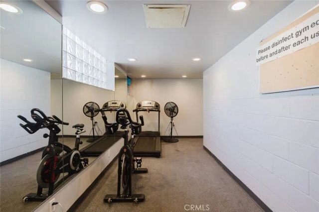 21529 Saticoy Street 217, Canoga Park, CA 91304