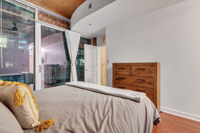 301 Demonbreun St Unit 1418, Nashville, TN 37201