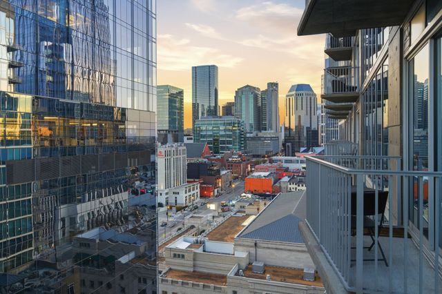 301 Demonbreun St Unit 1418, Nashville, TN 37201