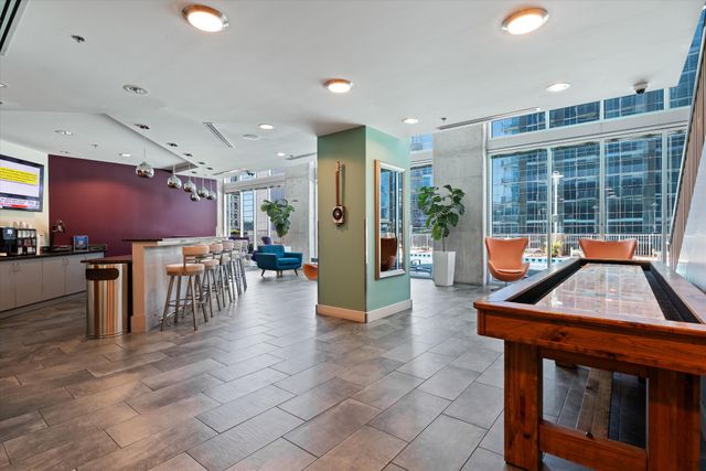 301 Demonbreun St Unit 1418, Nashville, TN 37201