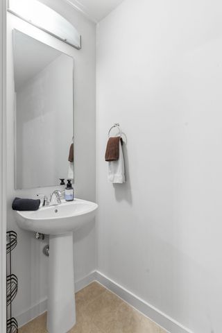 301 Demonbreun St Unit 1418, Nashville, TN 37201