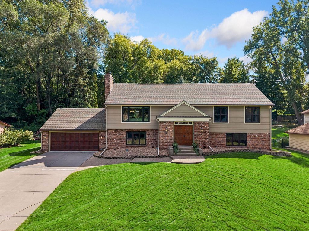 1538 Mccarthy Road, Eagan, MN 55121 — exterior
