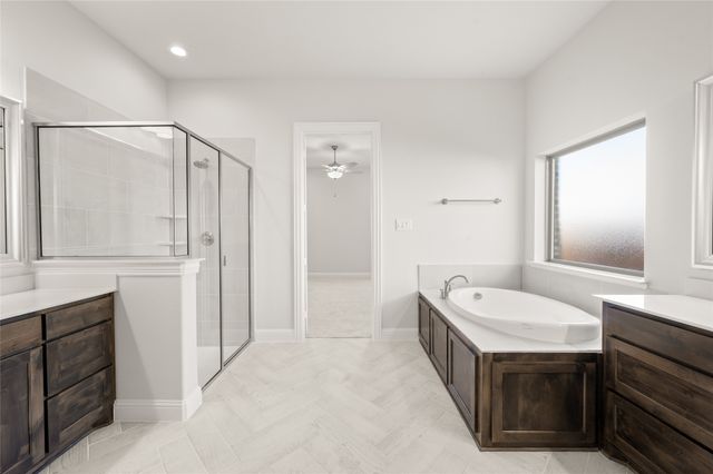 805 Monza Drive, Midlothian, TX 76065