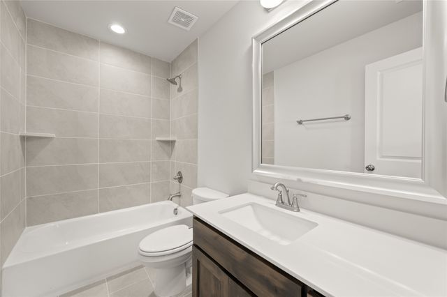 805 Monza Drive, Midlothian, TX 76065