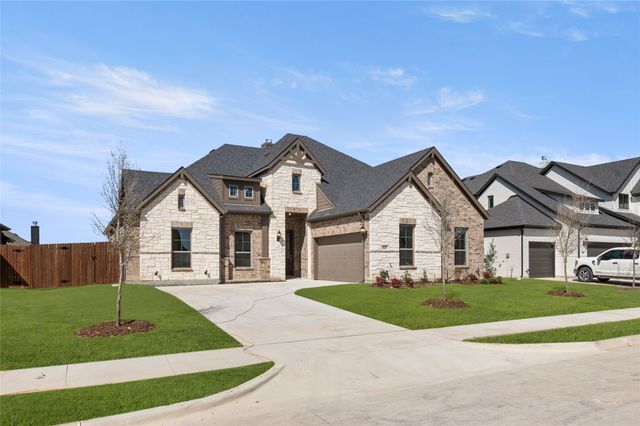 805 Monza Drive, Midlothian, TX 76065