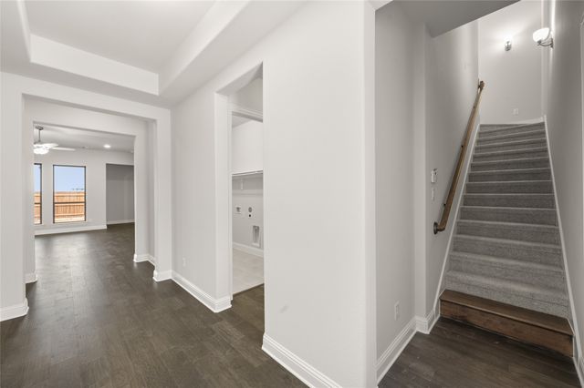 805 Monza Drive, Midlothian, TX 76065