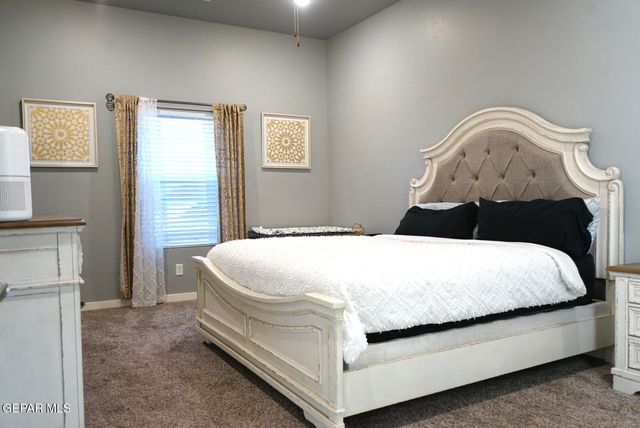 13721 Villa Vista Avenue, Horizon City, TX 79928