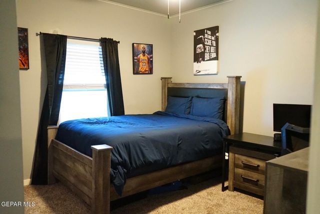 13721 Villa Vista Avenue, Horizon City, TX 79928