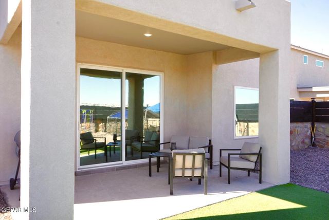 13721 Villa Vista Avenue, Horizon City, TX 79928