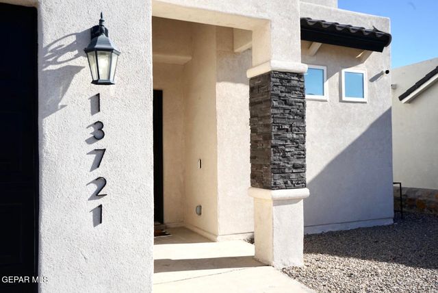 13721 Villa Vista Avenue, Horizon City, TX 79928