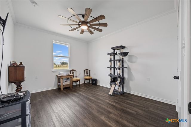 240 Oil Field Road, Lockhart, TX 78644