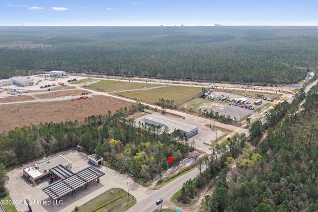 9252 Canal Road, Gulfport, MS 39503