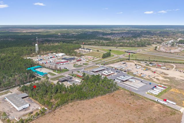 9252 Canal Road, Gulfport, MS 39503