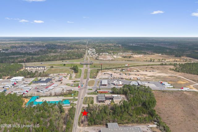 9252 Canal Road, Gulfport, MS 39503