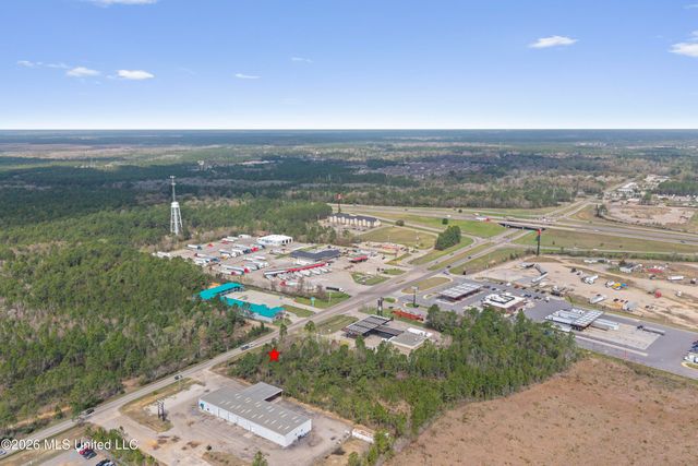 9252 Canal Road, Gulfport, MS 39503