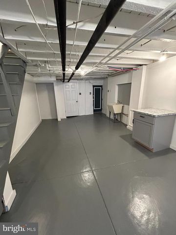 46 LAMPORT RD, Upper Darby, PA 19082