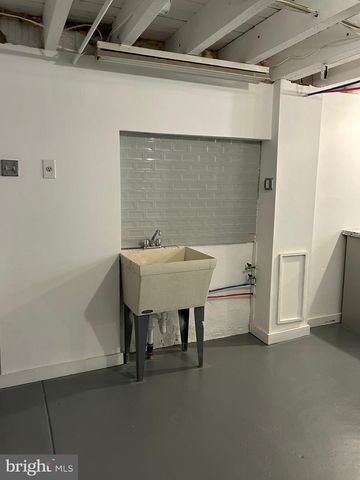 46 LAMPORT RD, Upper Darby, PA 19082