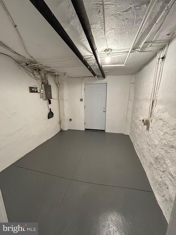 46 LAMPORT RD, Upper Darby, PA 19082