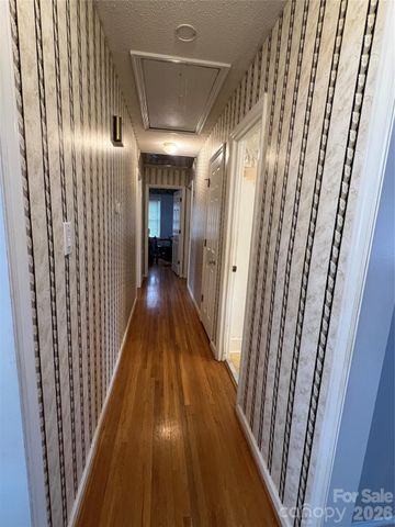 4635 Cloverdale Avenue, Charlotte, NC 28212