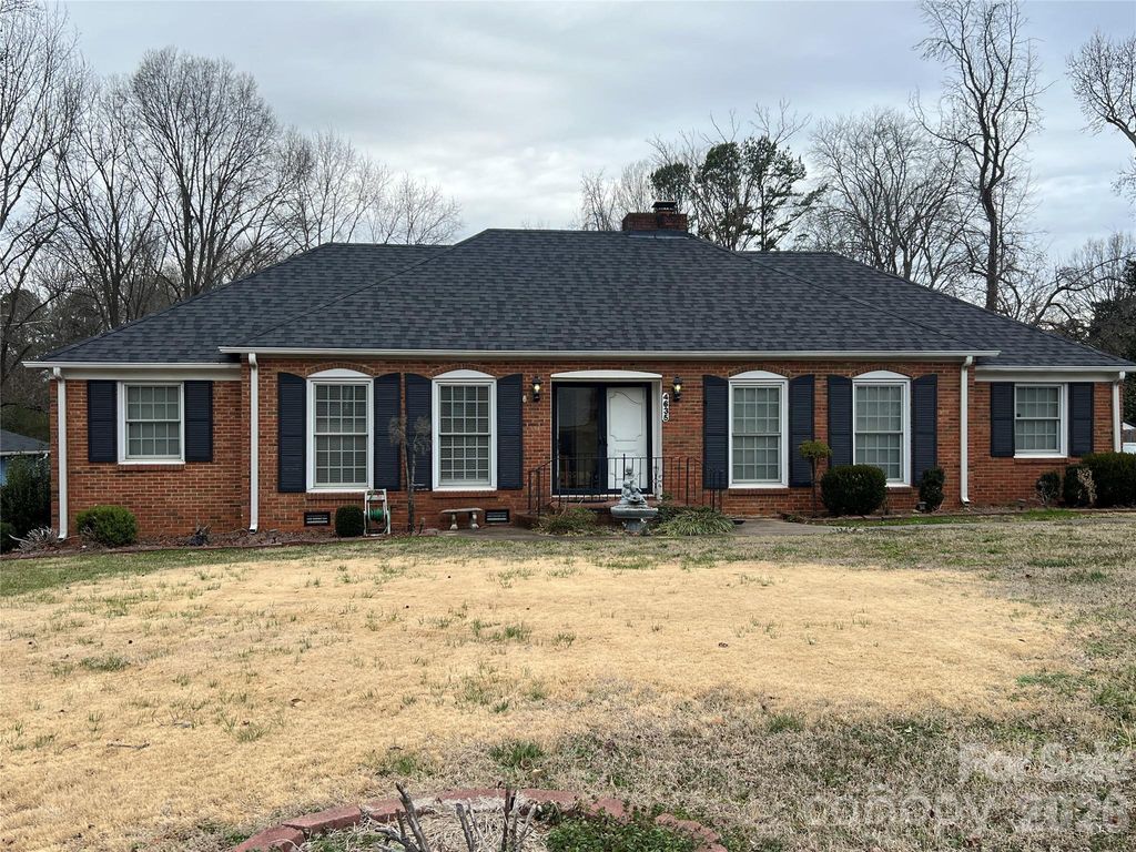 4635 Cloverdale Avenue, Charlotte, NC 28212