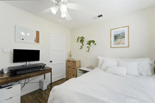 3329 N Los Coyotes Diagonal, Long Beach, CA 90808