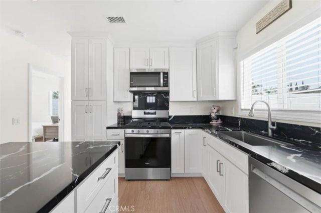 3329 N Los Coyotes Diagonal, Long Beach, CA 90808