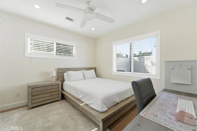 3329 N Los Coyotes Diagonal, Long Beach, CA 90808