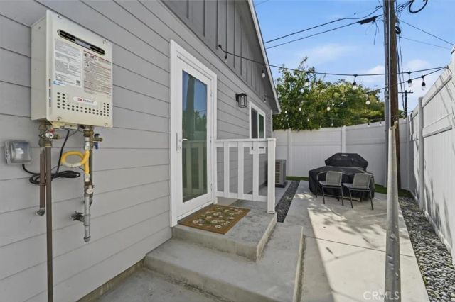 3329 N Los Coyotes Diagonal, Long Beach, CA 90808
