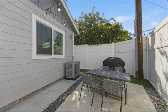 3329 N Los Coyotes Diagonal, Long Beach, CA 90808