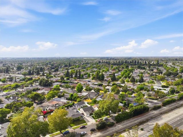 3329 N Los Coyotes Diagonal, Long Beach, CA 90808