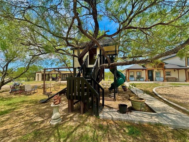 6051 NE County RD 1030B Road, Rice, TX 75155