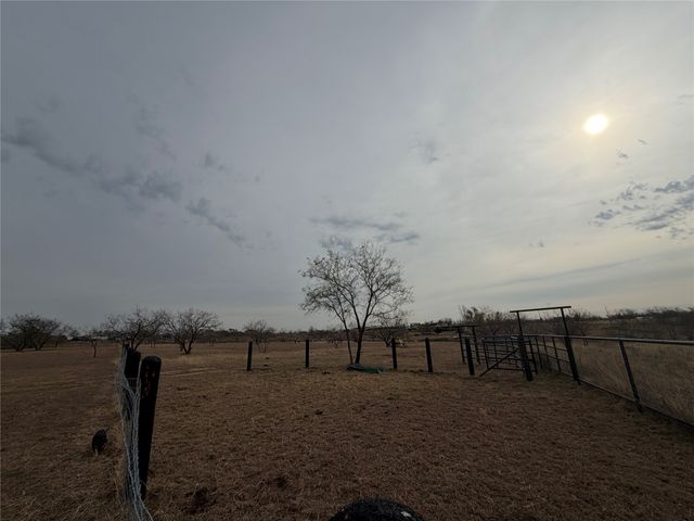 6051 NE County RD 1030B Road, Rice, TX 75155