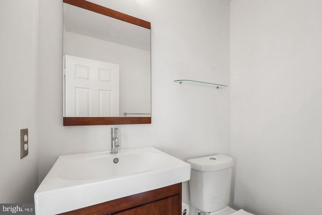 20379 SNOWPOINT PL, Ashburn, VA 20147