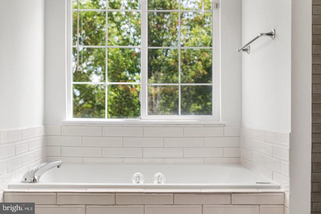 20379 SNOWPOINT PL, Ashburn, VA 20147