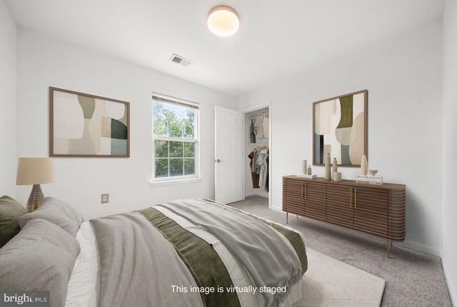 20379 SNOWPOINT PL, Ashburn, VA 20147
