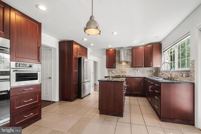 20379 SNOWPOINT PL, Ashburn, VA 20147