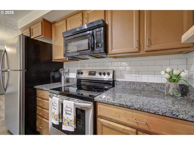 3915 Ne 137TH Ave, Vancouver, WA 98682