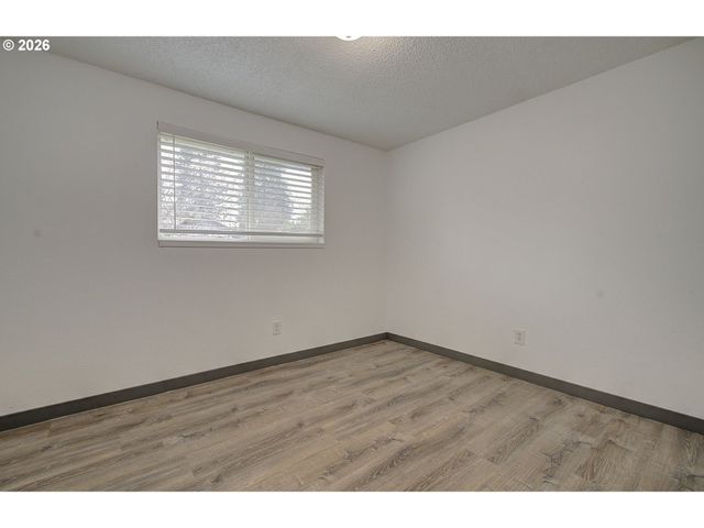 3915 Ne 137TH Ave, Vancouver, WA 98682