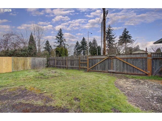3915 Ne 137TH Ave, Vancouver, WA 98682