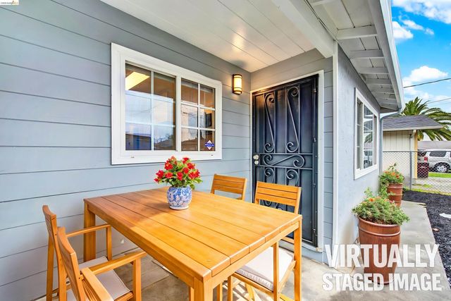 2170 104Th Ave, Oakland, CA 94603