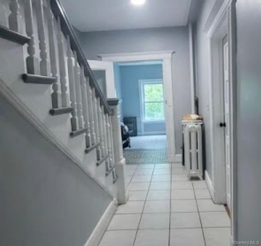9425 40th Drive, Elmhurst, NY 11373