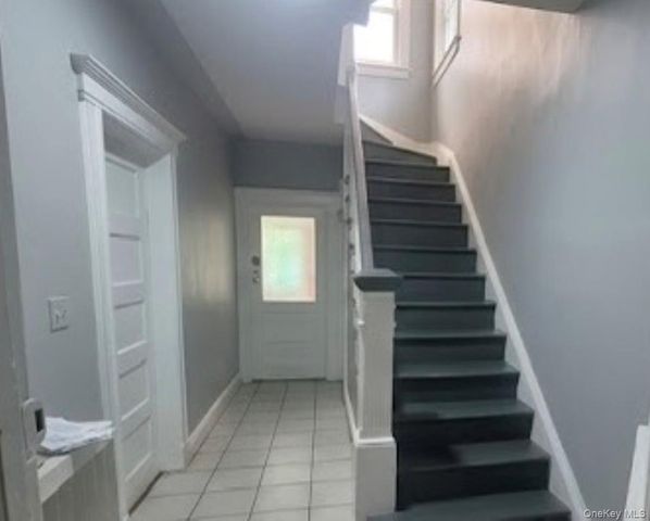 9425 40th Drive, Elmhurst, NY 11373