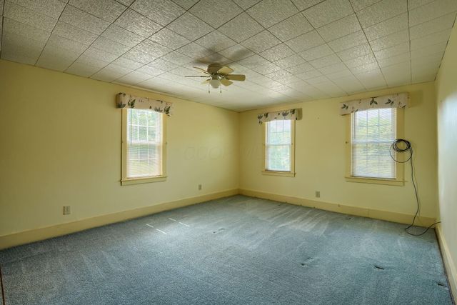 61823 US-50, Mcarthur, OH 45651