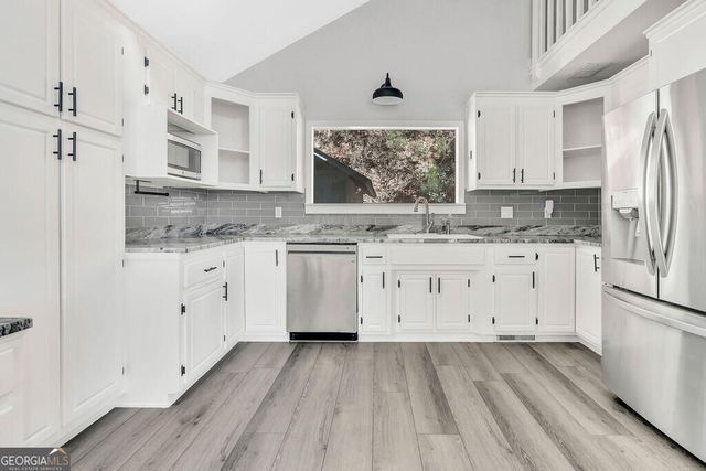 357 Johns Way, Talking Rock, GA 30175